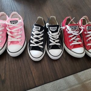 3 pairs of converse size 3 in kids